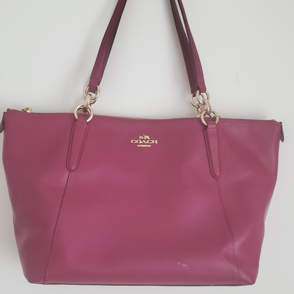 Coach shoulder bag